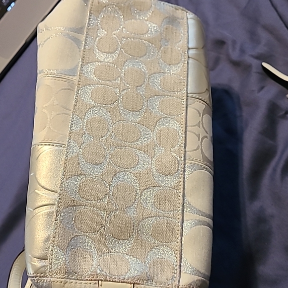 COACH SILVER PATCHWORK SATCHEL With Matching Wallet - Picture 4 of 17